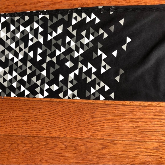 Reebok Workout Legging - Picture 2 of 5